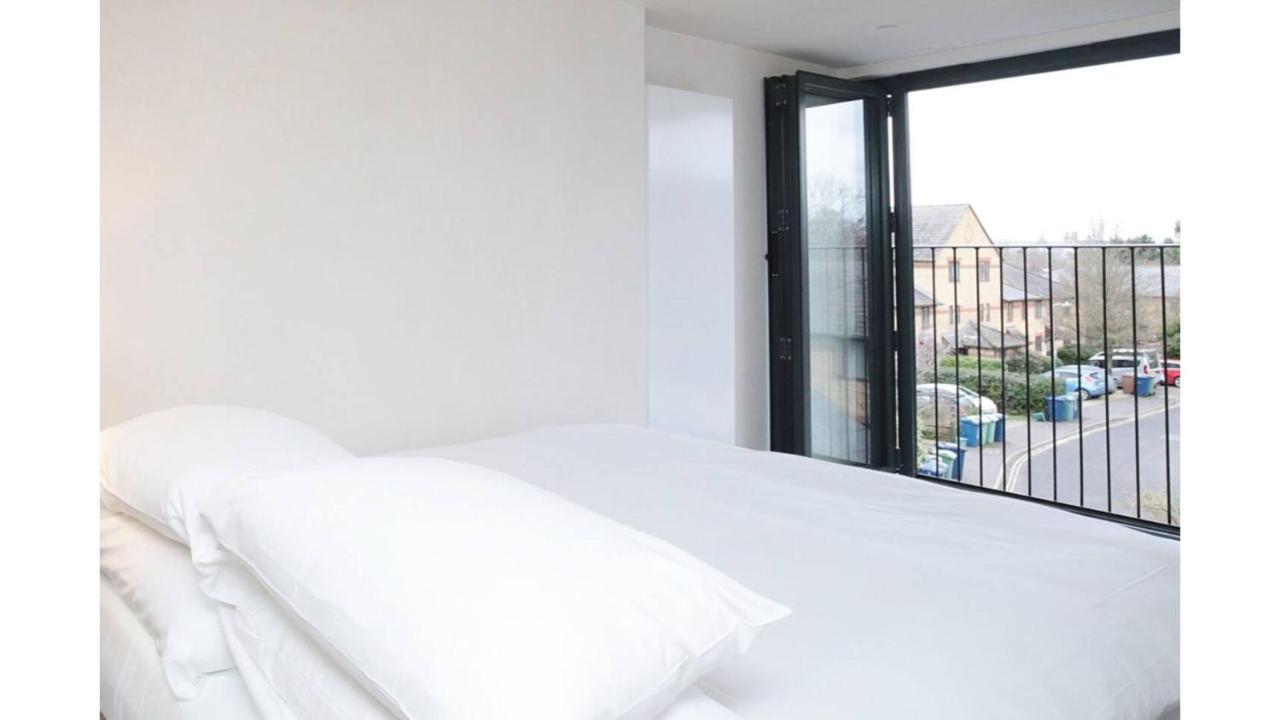 Pass The Keys Stunning, Brand New 3Br Home - Central Oxford Exteriör bild