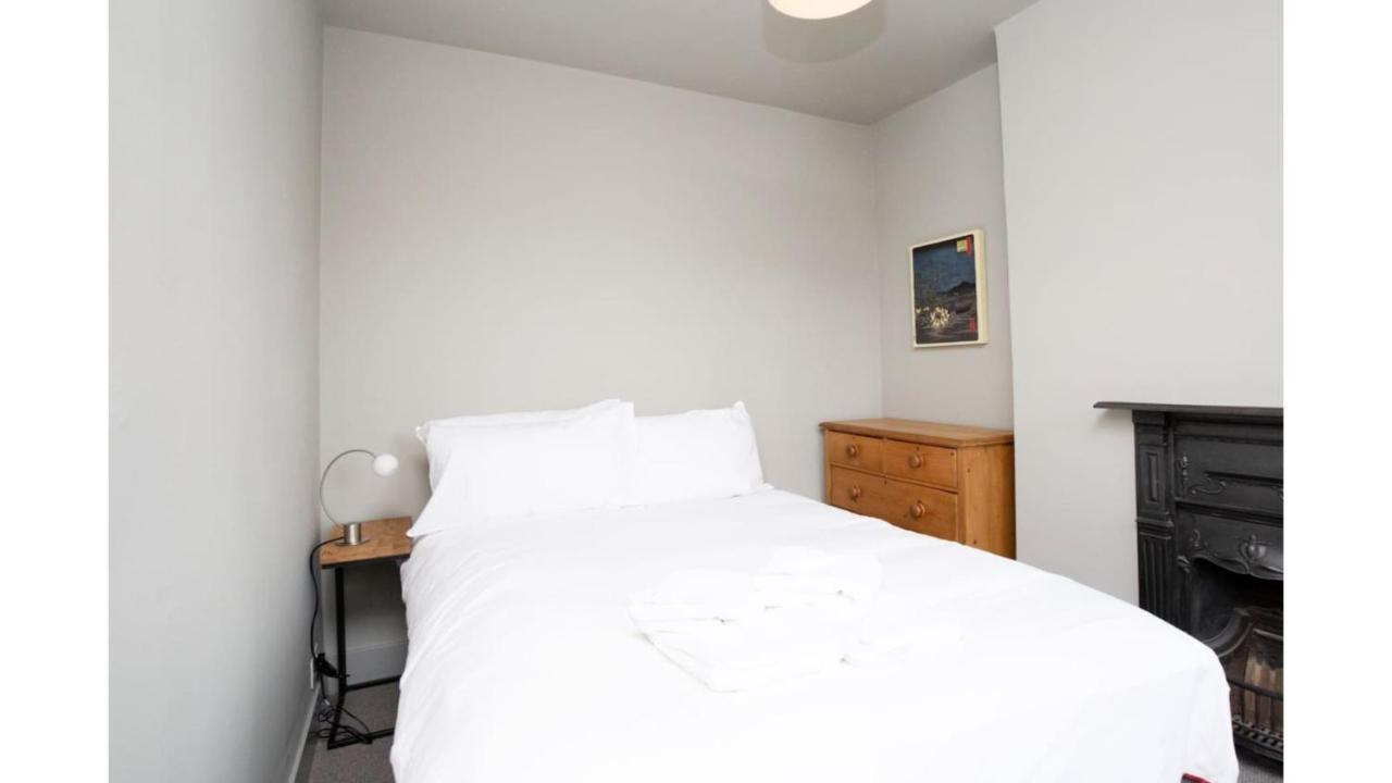 Pass The Keys Stunning, Brand New 3Br Home - Central Oxford Exteriör bild